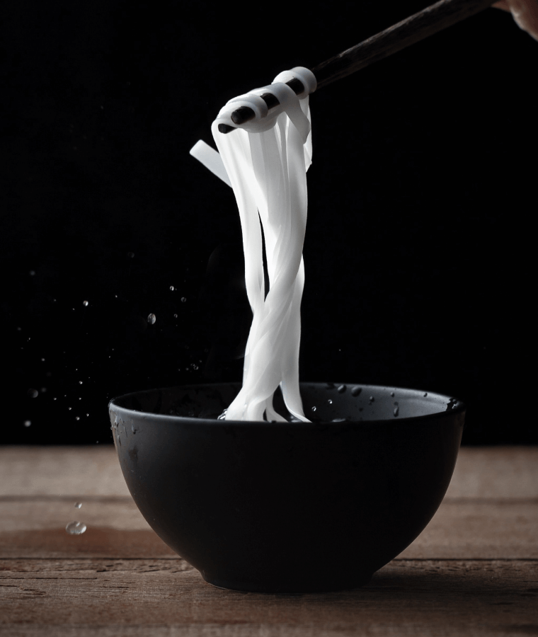 Seasonal Graphic Logo : The Sole Archive